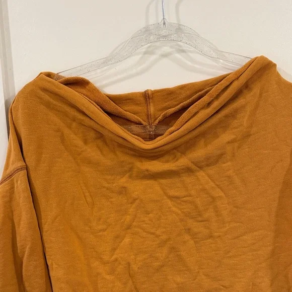 Pilcro by Anthropologie Niki Bubble Mustard Yellow Sweatshirt - Picture 3 of 10